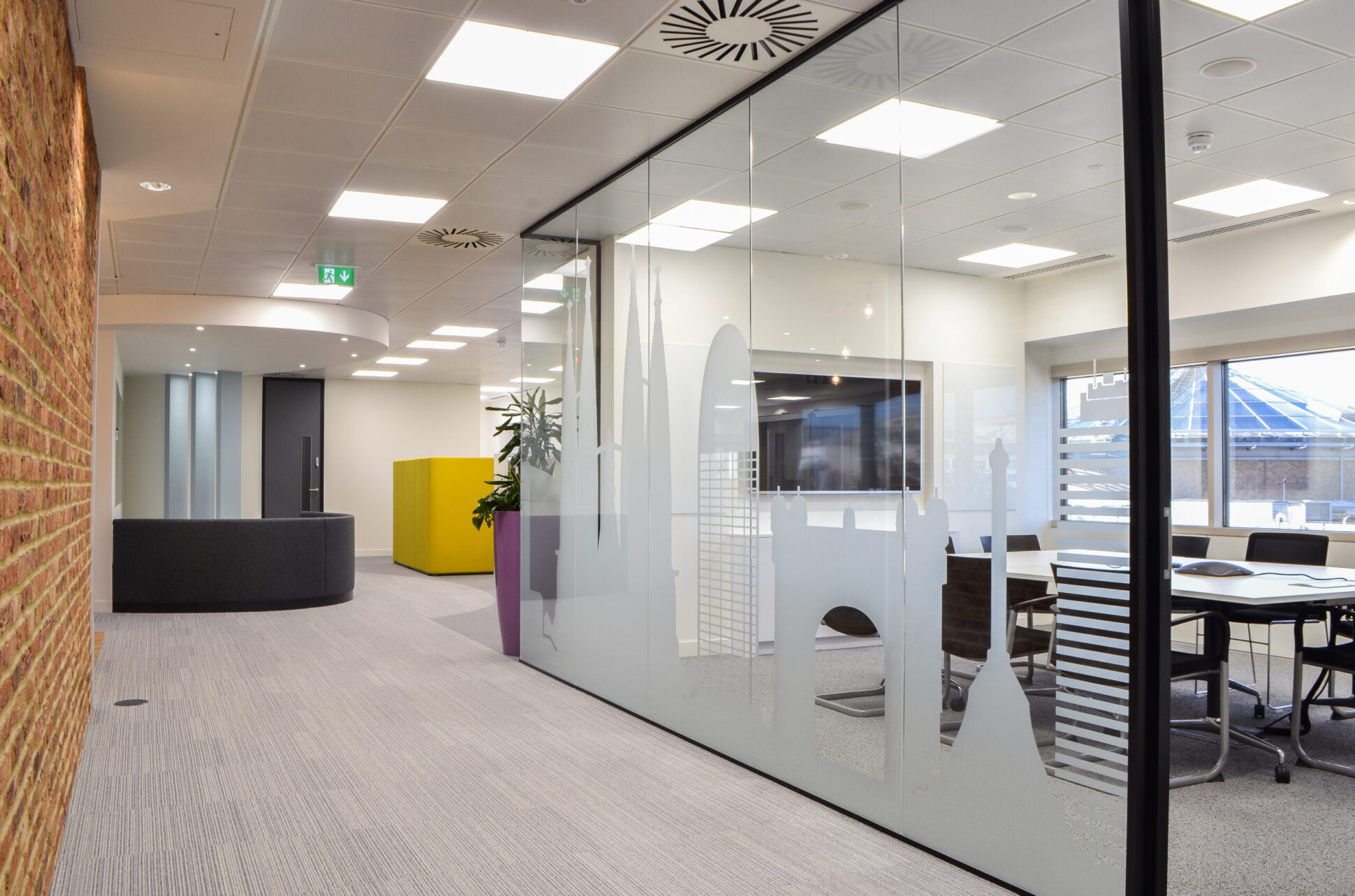 19 Meeting Room
